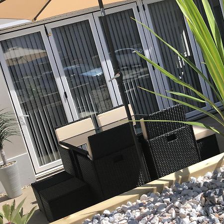 Apartamento Annexe@No8 Haverfordwest Exterior foto