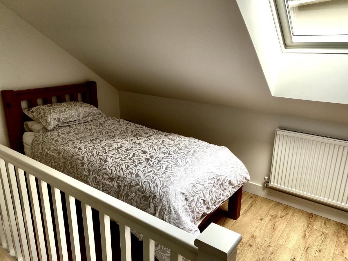 Apartamento Annexe@No8 Haverfordwest Exterior foto